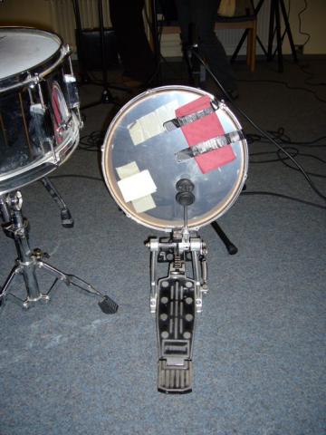 Bassdrum aus Handtrommel Bassdrum aus Handtrommel